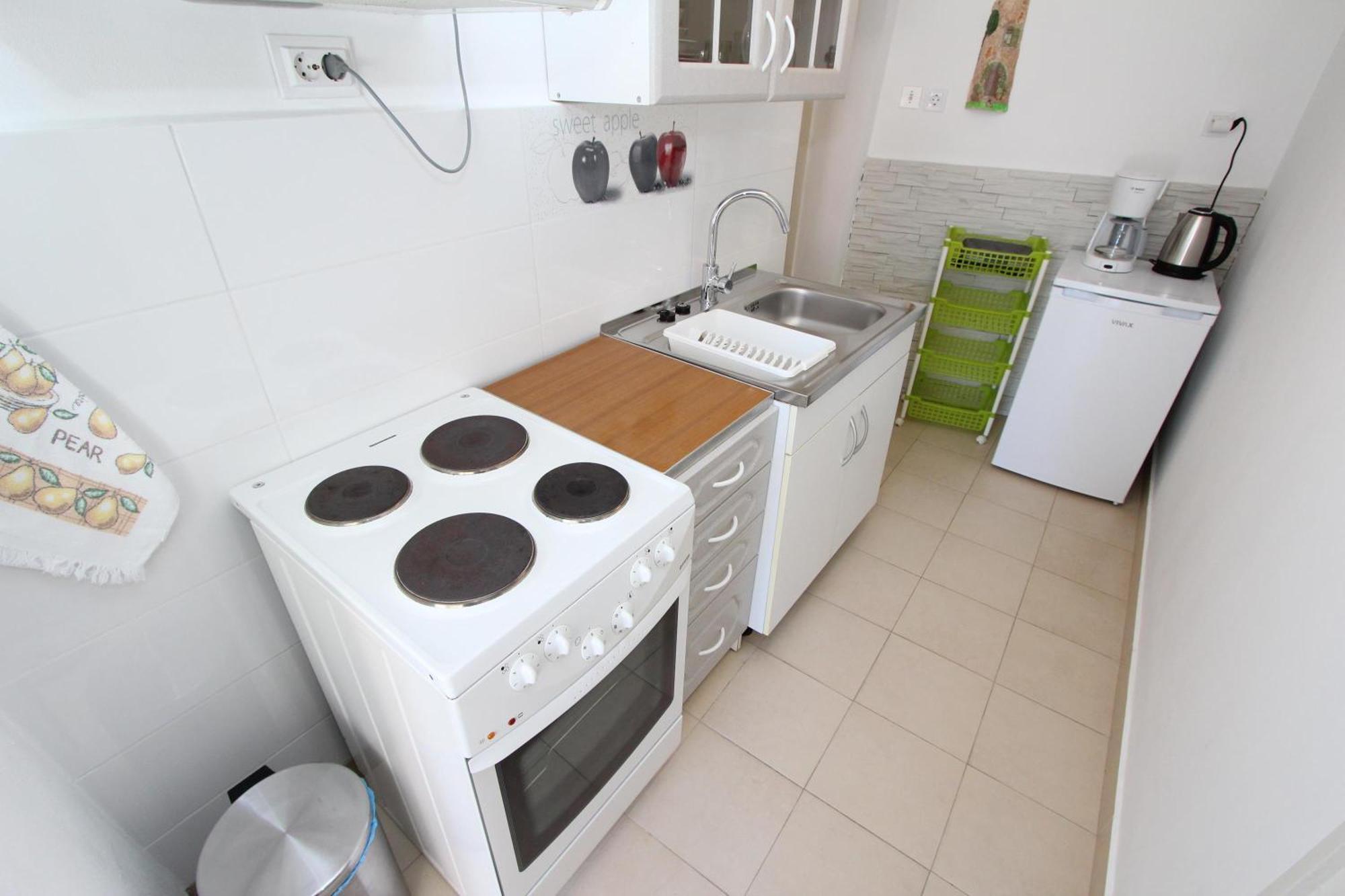 Apartments Knezovic 로비니 객실 사진